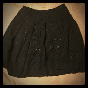 Size 6P Banana Republic black skirt